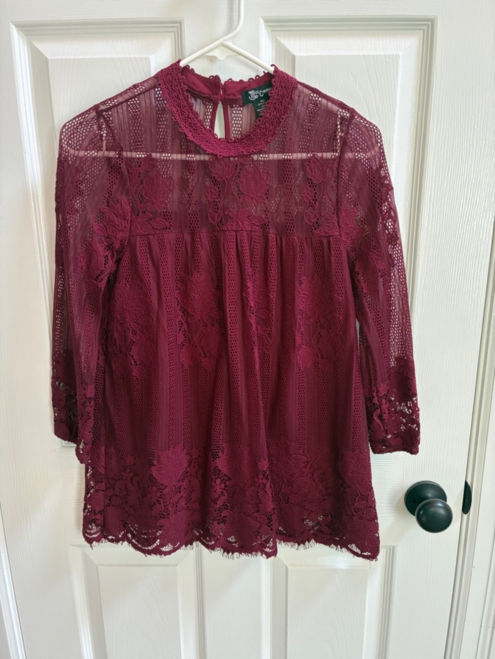 Burgundy Lace Peasant Blouse women’s small